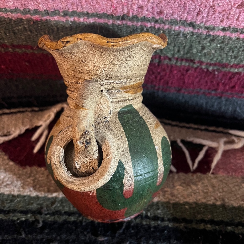 Mexican Pottery....Multi-Use Vase with Flower Petal Opening